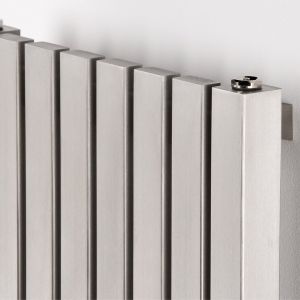 Arat E  Paslanmaz Dizayn Radyatör 600 X 1190 - SATİNE